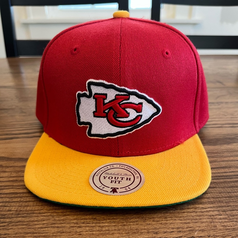 Kansas City Chiefs Mitchell n Ness Hat

Youth Fit

New w Tags